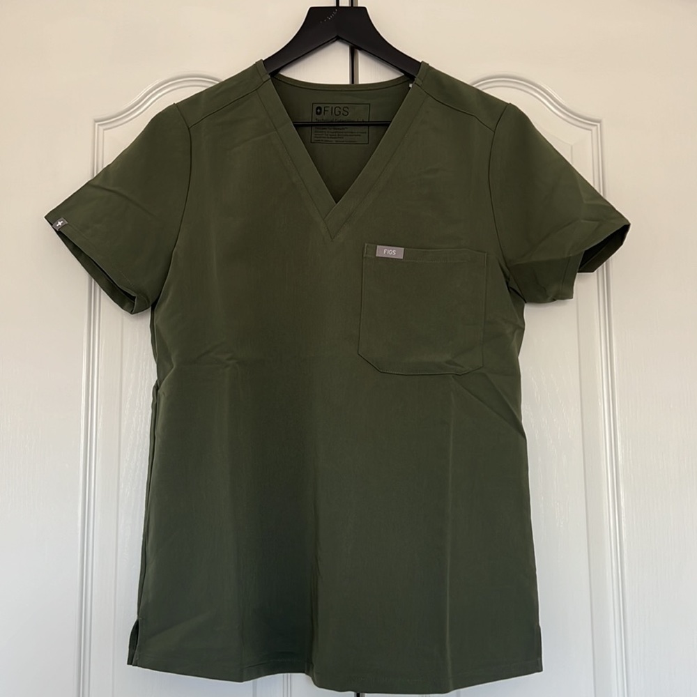 FIGS One Pocket Scrub Top